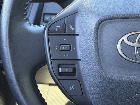 Used 2024 Toyota Prius Limited image 13