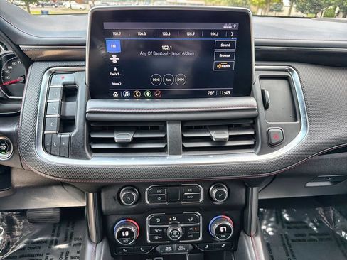 Used 2021 Chevrolet Tahoe RST w/ Luxury Package AWD/4WD image 12