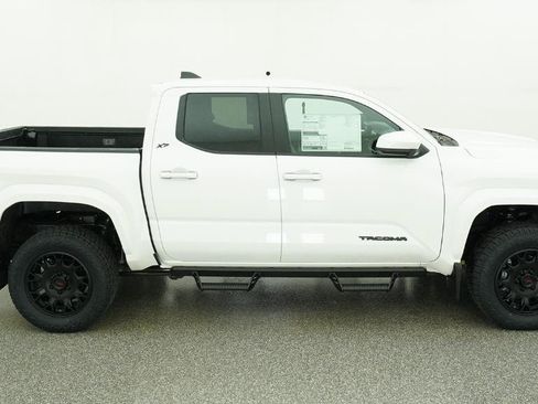 New 2026 Toyota Tacoma SR5 RWD image 46