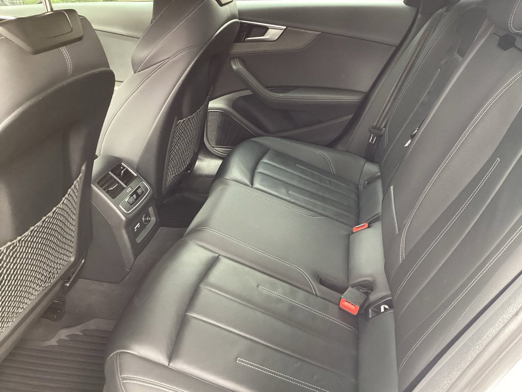 Used 2023 Audi A4 2.0T Premium Plus AWD/4WD image 5