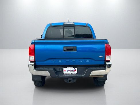 Used 2017 Toyota Tacoma SR5 image 6