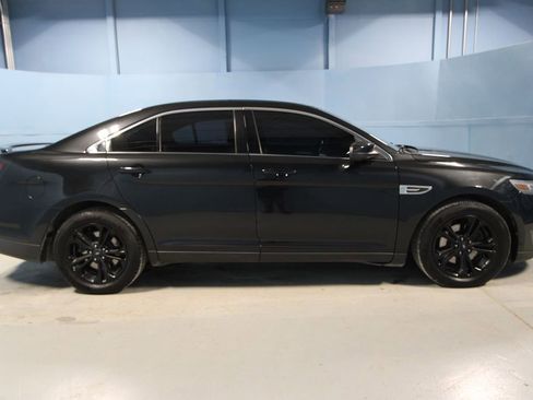 Used 2014 Ford Taurus SEL w/ Equipment Group 201A image 30