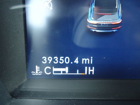 Used 2023 Lincoln Corsair AWD w/ Equipment Group 101A image 13
