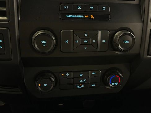 Used 2020 Ford F150 XL w/ Equipment Group 101A Mid AWD/4WD image 19