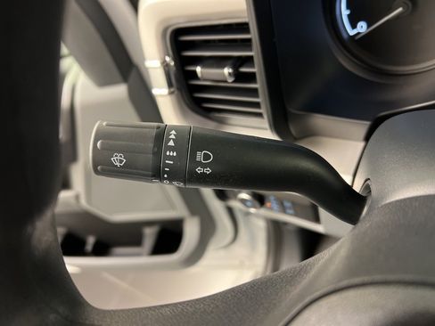 New 2025 Ford F550 4x4 Regular Cab Super Duty image 18