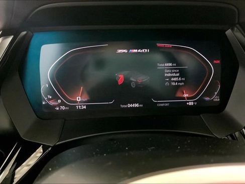 Used 2025 BMW Z4 M40i w/ Edition image 9