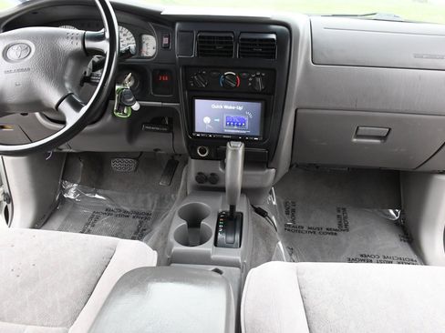 Used 2003 Toyota Tacoma PreRunner image 7