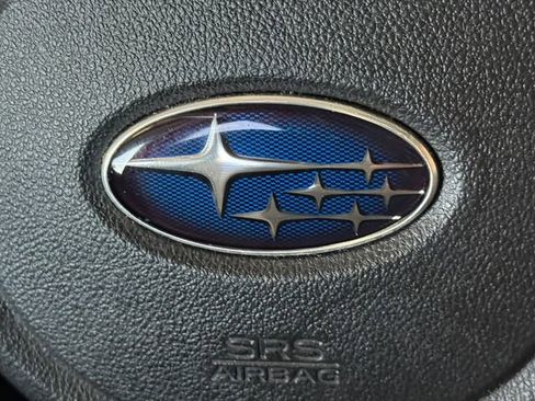 Used 2018 Subaru Crosstrek 2.0i Premium image 5