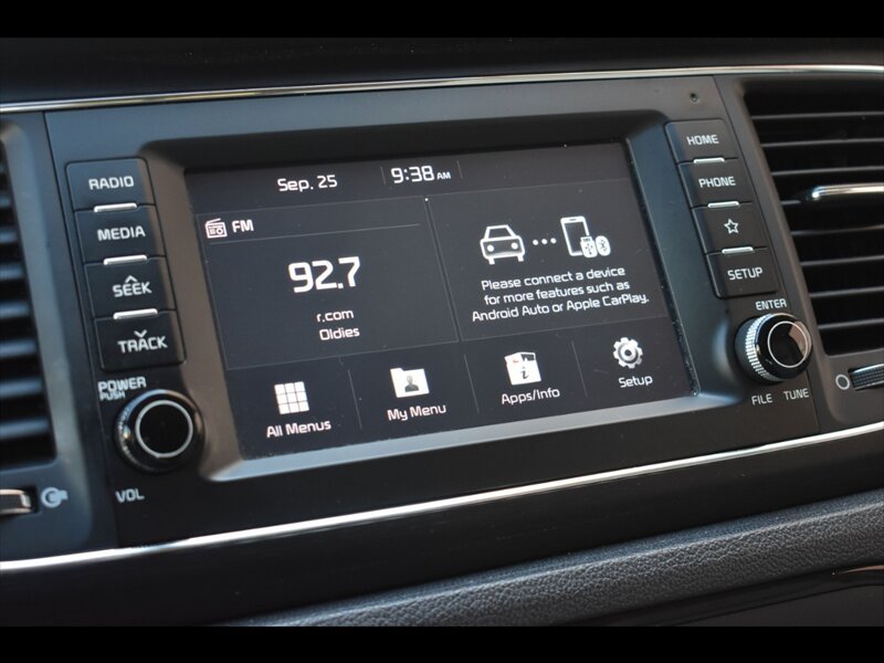 Used 2019 Kia Sedona LX FWD image 10