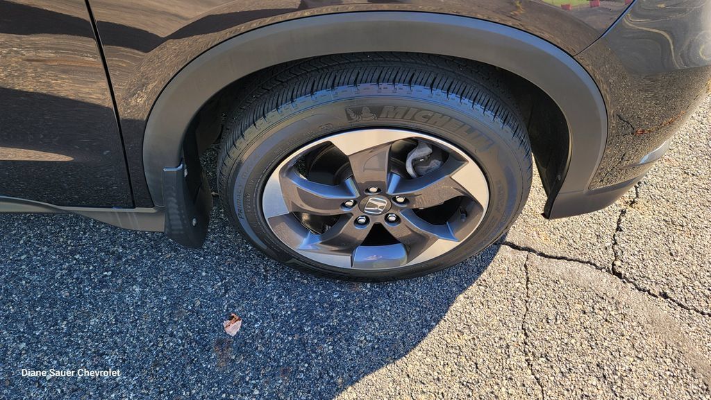 Used 2018 Honda HR-V EX-L image 15