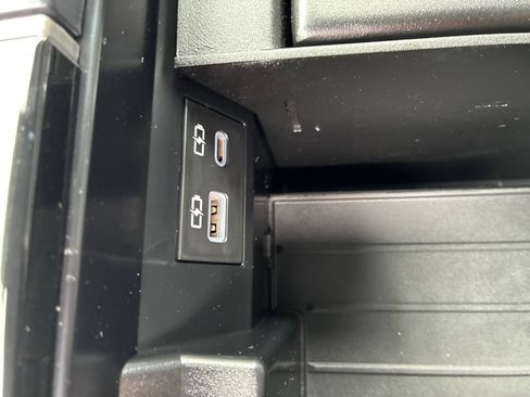New 2026 Toyota Tundra Limited AWD/4WD image 45