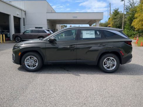 New 2026 Hyundai Tucson SE image 3