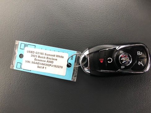 Used 2023 Buick Enclave Essence w/ Experience Buick Package AWD/4WD image 24
