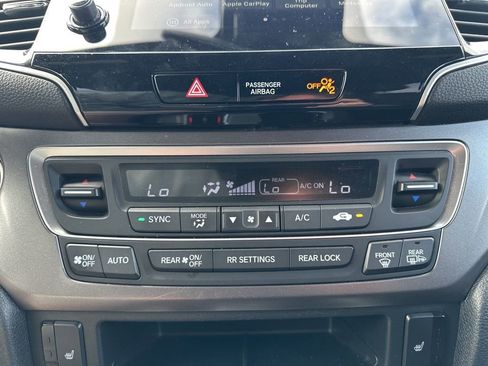 Used 2022 Honda Pilot Sport image 31