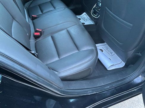 Used 2017 Cadillac XTS Luxury FWD image 11