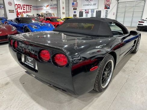 Used 1999 Chevrolet Corvette Convertible w/ Performance Handling Pkg image 6