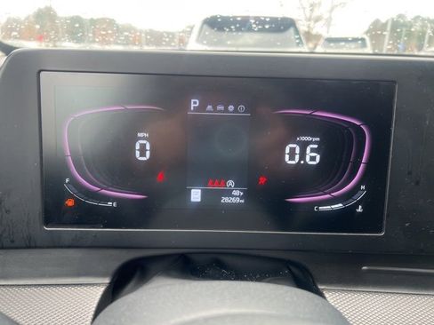 Certified 2024 Kia Sportage LX image 8