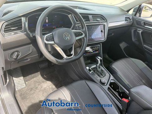 Certified 2023 Volkswagen Tiguan SE AWD/4WD image 8