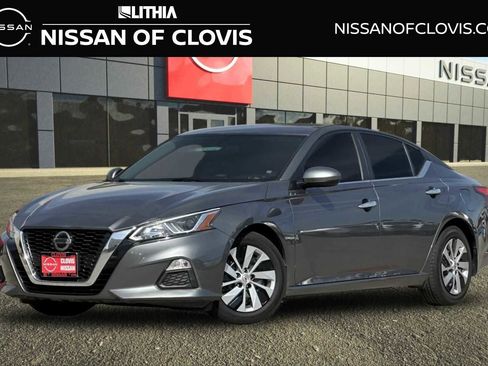 Used 2019 Nissan Altima 2.5 S image 1