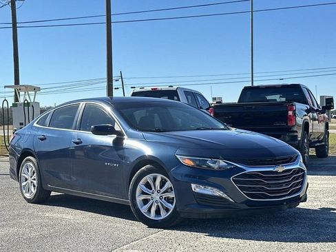 Used 2020 Chevrolet Malibu LT image 10
