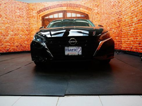 Certified 2023 Nissan Altima 2.5 S FWD image 6