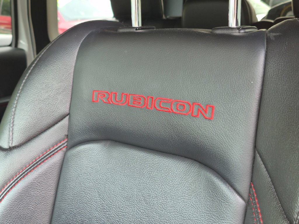 Certified 2021 Jeep Wrangler Unlimited Rubicon AWD/4WD image 23