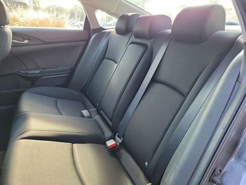 Used 2018 Honda Civic EX-T image 12