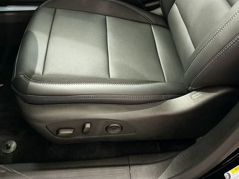 New 2026 Chevrolet Equinox EV LT AWD/4WD image 20