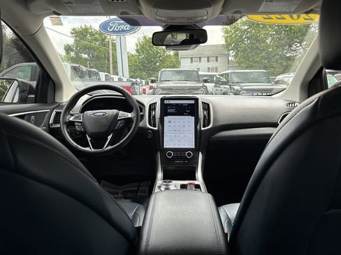 Used 2022 Ford Edge SEL w/ Sport Appearance Package image 26