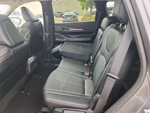 Used 2023 INFINITI QX60 Luxe w/ Vision Package AWD/4WD image 10