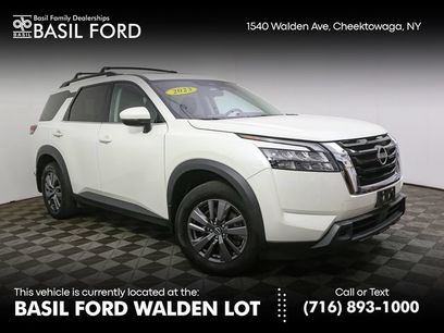 Used 2023 Nissan Pathfinder SV w/ SV Premium Package