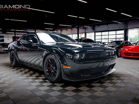 Used 2020 Dodge Challenger SRT Hellcat Redeye RWD image 29