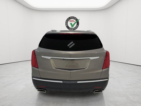 Used 2019 Cadillac XT5 Luxury FWD image 4