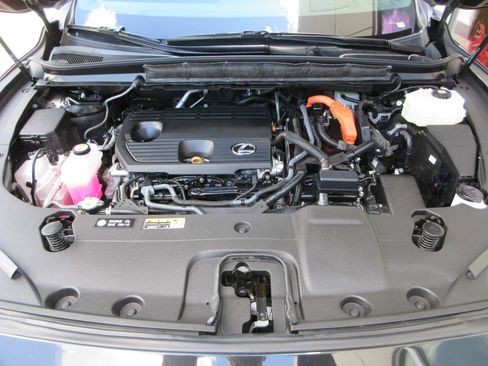 Used 2025 Lexus RX 350 w/ Convenience Package AWD/4WD image 48