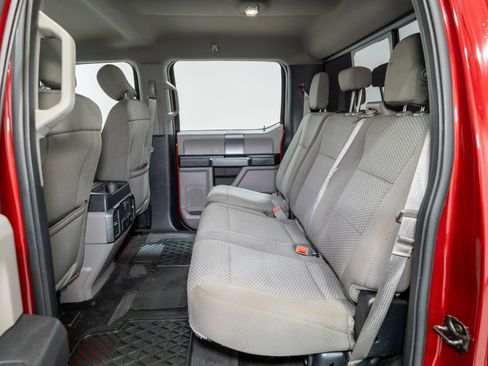 Used 2018 Ford F150 XLT w/ Equipment Group 302A Luxury image 32