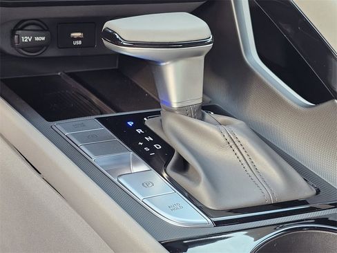 Certified 2026 Hyundai Elantra SEL Sport image 18