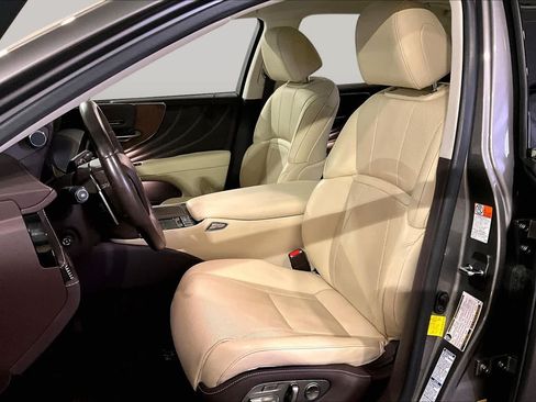 Used 2020 Lexus LS 500 AWD w/ Accessory Package (Z2) image 8