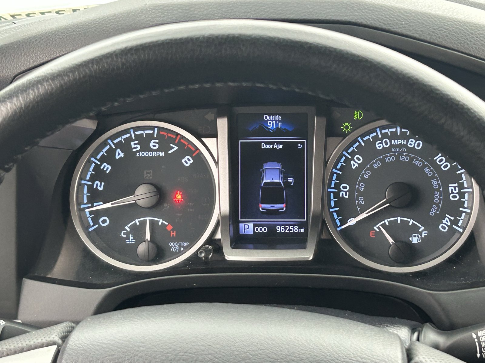 Used 2020 Toyota Tacoma SR5 RWD image 24