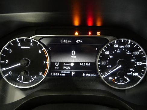 Used 2025 Nissan Rogue SV FWD image 15