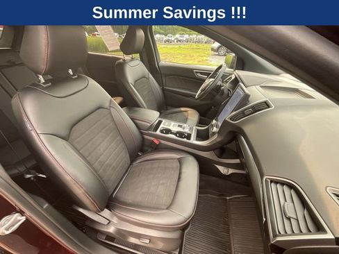 Used 2024 Ford Edge ST-Line w/ Class II Trailer Tow Package AWD/4WD image 26