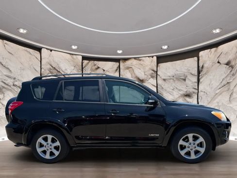 Used 2011 Toyota RAV4 Limited w/ Limited Extra Value Pkg FWD image 4