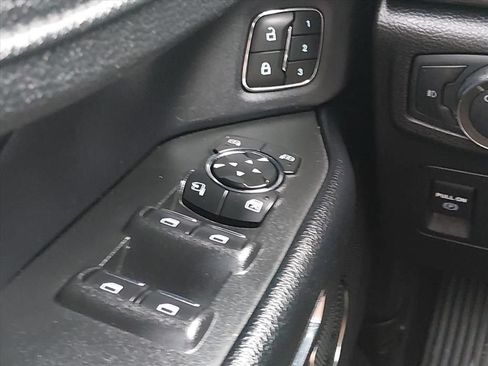 Certified 2021 Ford Expedition XLT RWD image 24