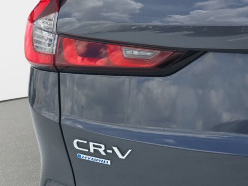 Used 2024 Honda CR-V Sport Touring image 29