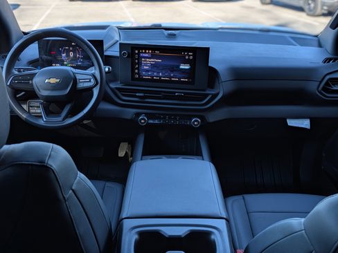 Used 2024 Chevrolet Silverado EV W/T image 22