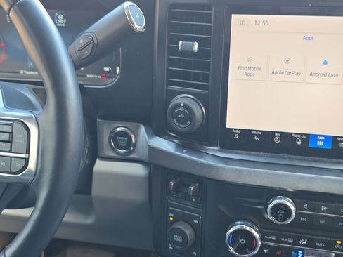 Used 2023 Ford F250 Limited w/ FX4 Off-Road Package image 20