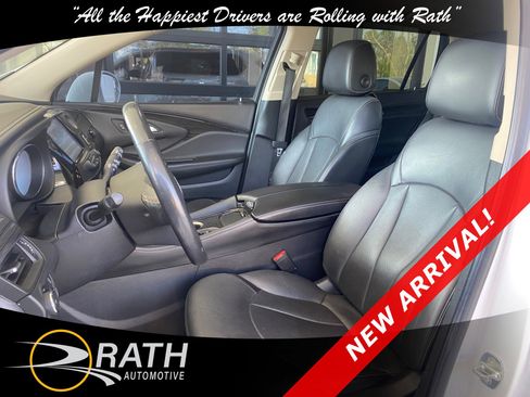 Used 2017 Buick Envision Essence image 10