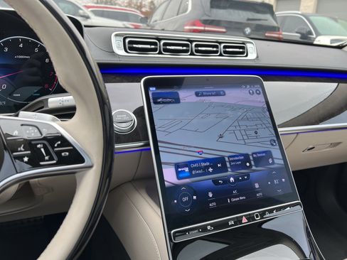 Certified 2023 Mercedes-Benz S 500 4MATIC image 18