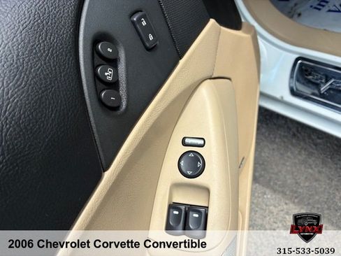 Used 2006 Chevrolet Corvette Convertible w/ Preferred Equipment Group RWD image 11