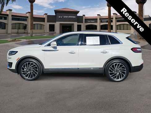 Used 2020 Lincoln Nautilus Reserve image 5