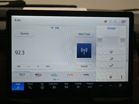 Used 2022 Ford Expedition Limited image 13